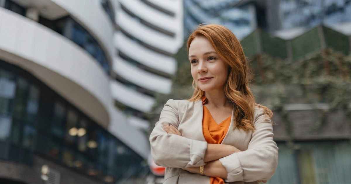 自信満々の女性