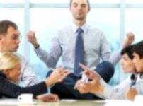 公平に仕事をしない人に対処する方法