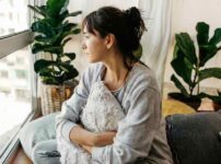 一日中家にいる